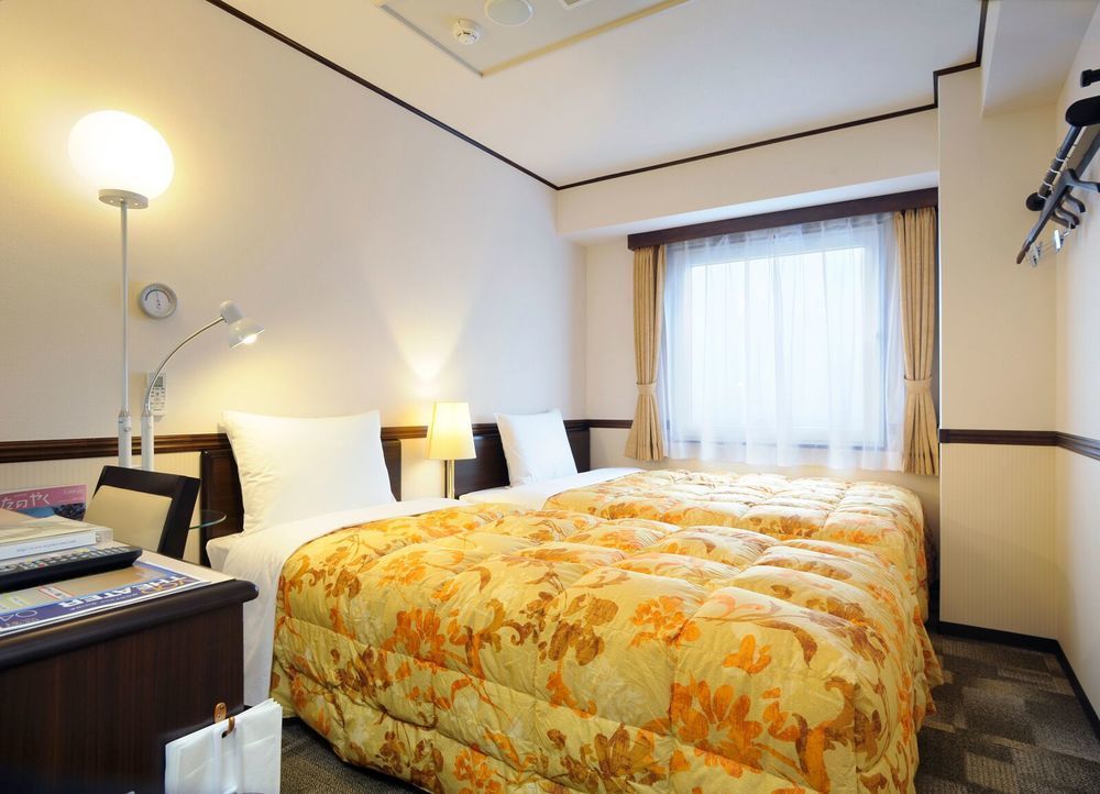 Toyoko Inn Tokyo Yamanote sen Otsuka eki Kita guchi No 2 Eksteriør billede