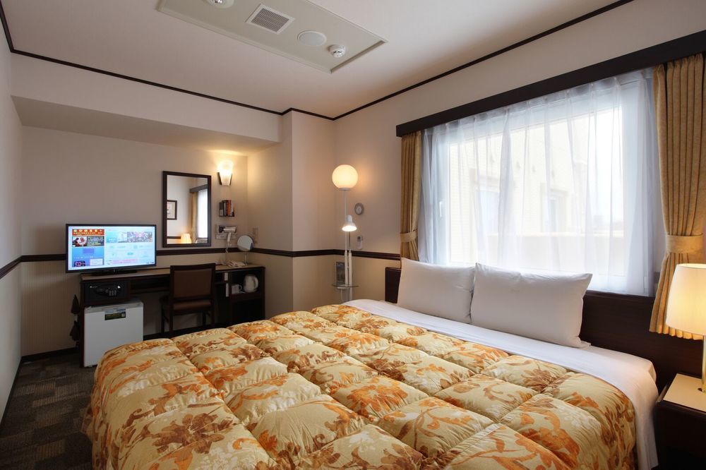 Toyoko Inn Tokyo Yamanote sen Otsuka eki Kita guchi No 2 Eksteriør billede